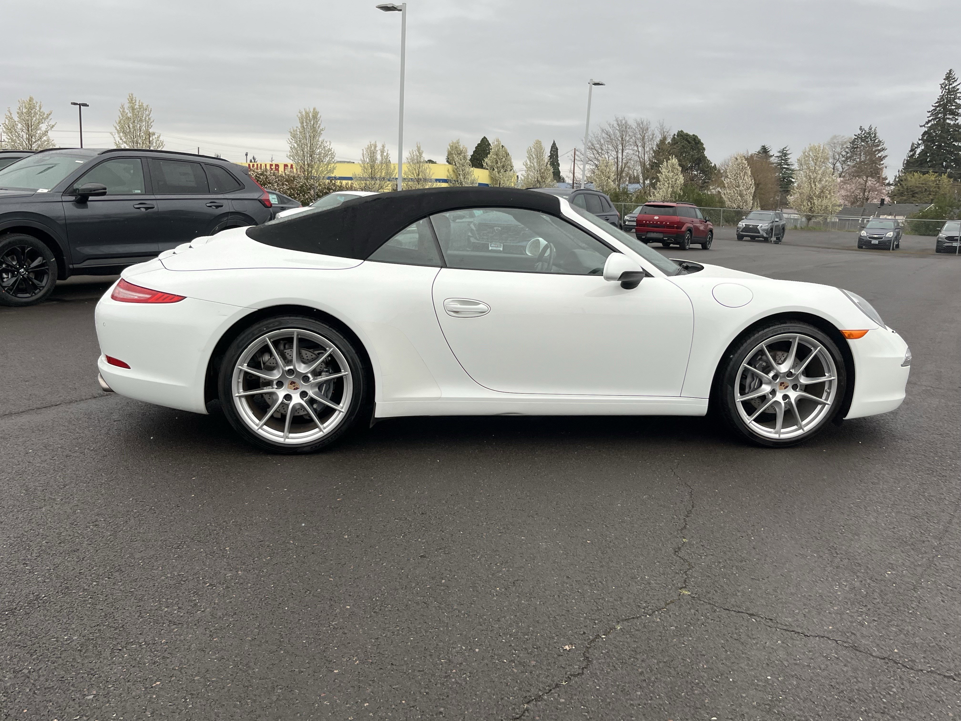 Used 2015 Porsche 911 Carrera image 6