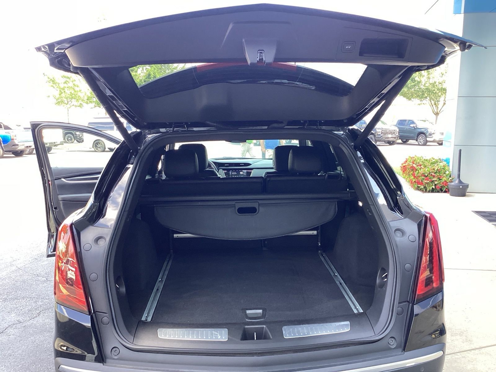 Used 2025 Cadillac XT5 Premium Luxury image 23