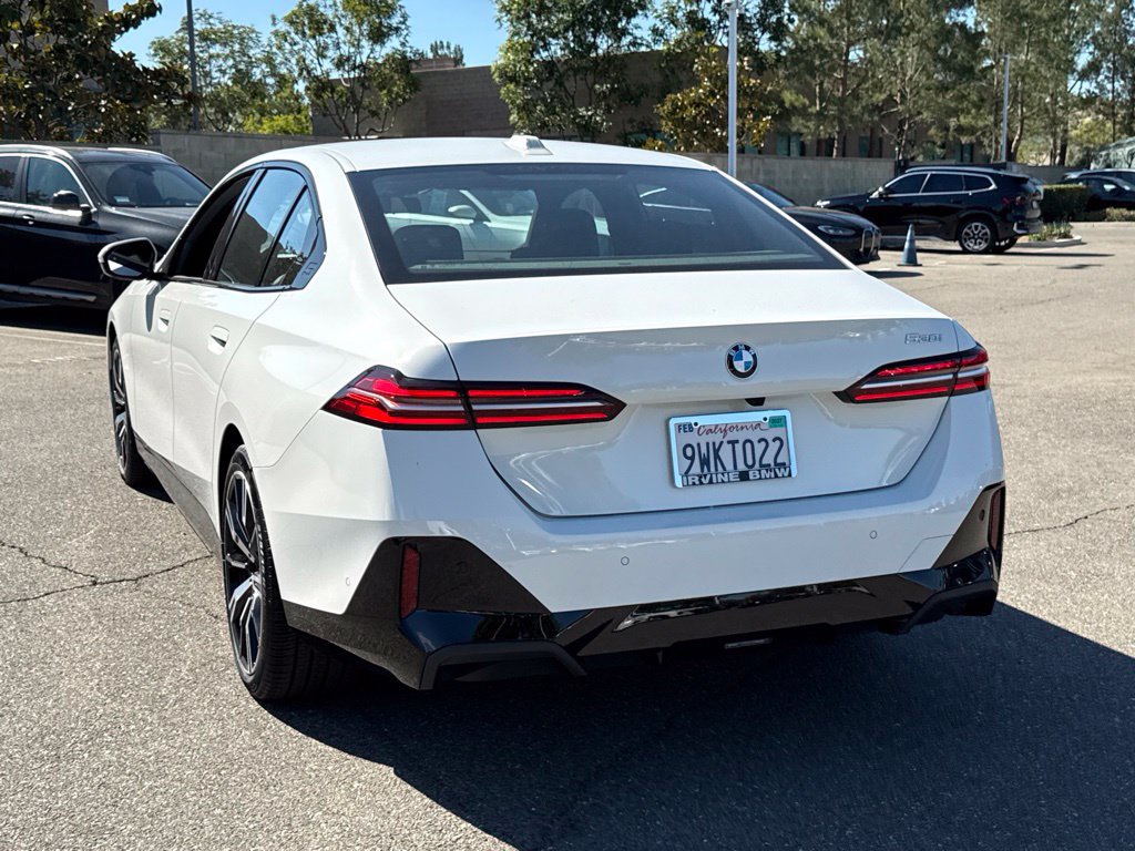 Used 2026 BMW 530i w/ M Sport Package RWD image 44