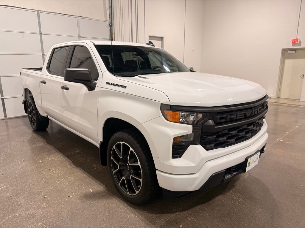 Used 2025 Chevrolet Silverado 1500 Custom w/ LPO, Dark Essentials Package image 3