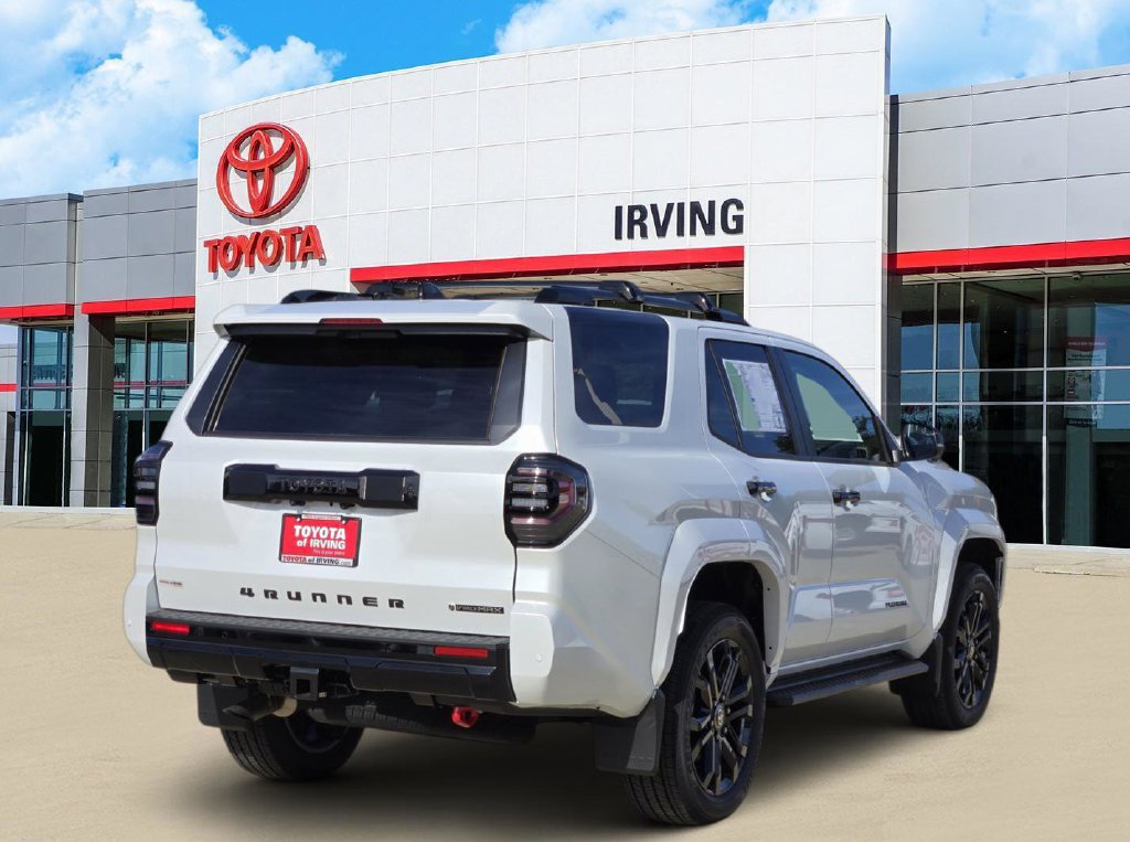New 2026 Toyota 4Runner Platinum AWD/4WD image 4