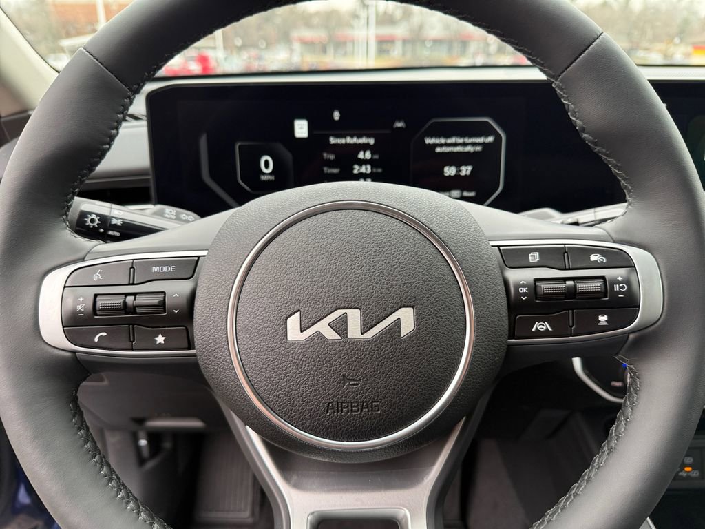 New 2026 Kia K5 EX image 21