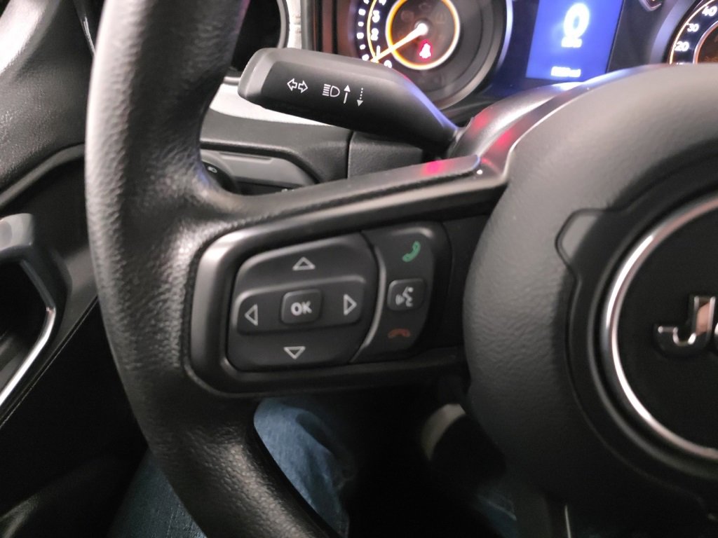 Used 2024 Jeep Wrangler Sport image 13