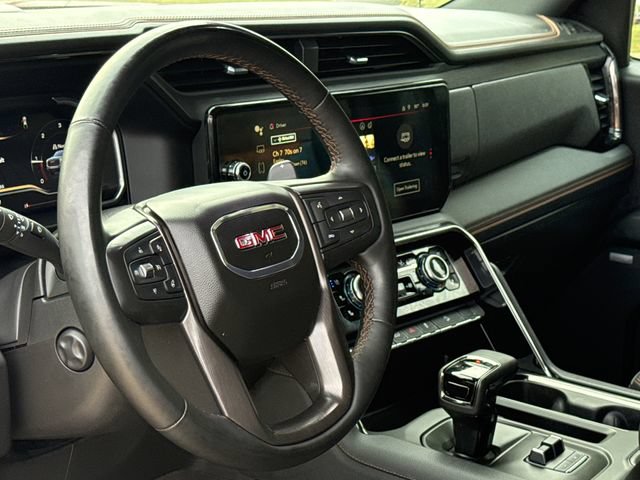 Used 2023 GMC Sierra 1500 AT4 w/ Technology Package AWD/4WD image 18