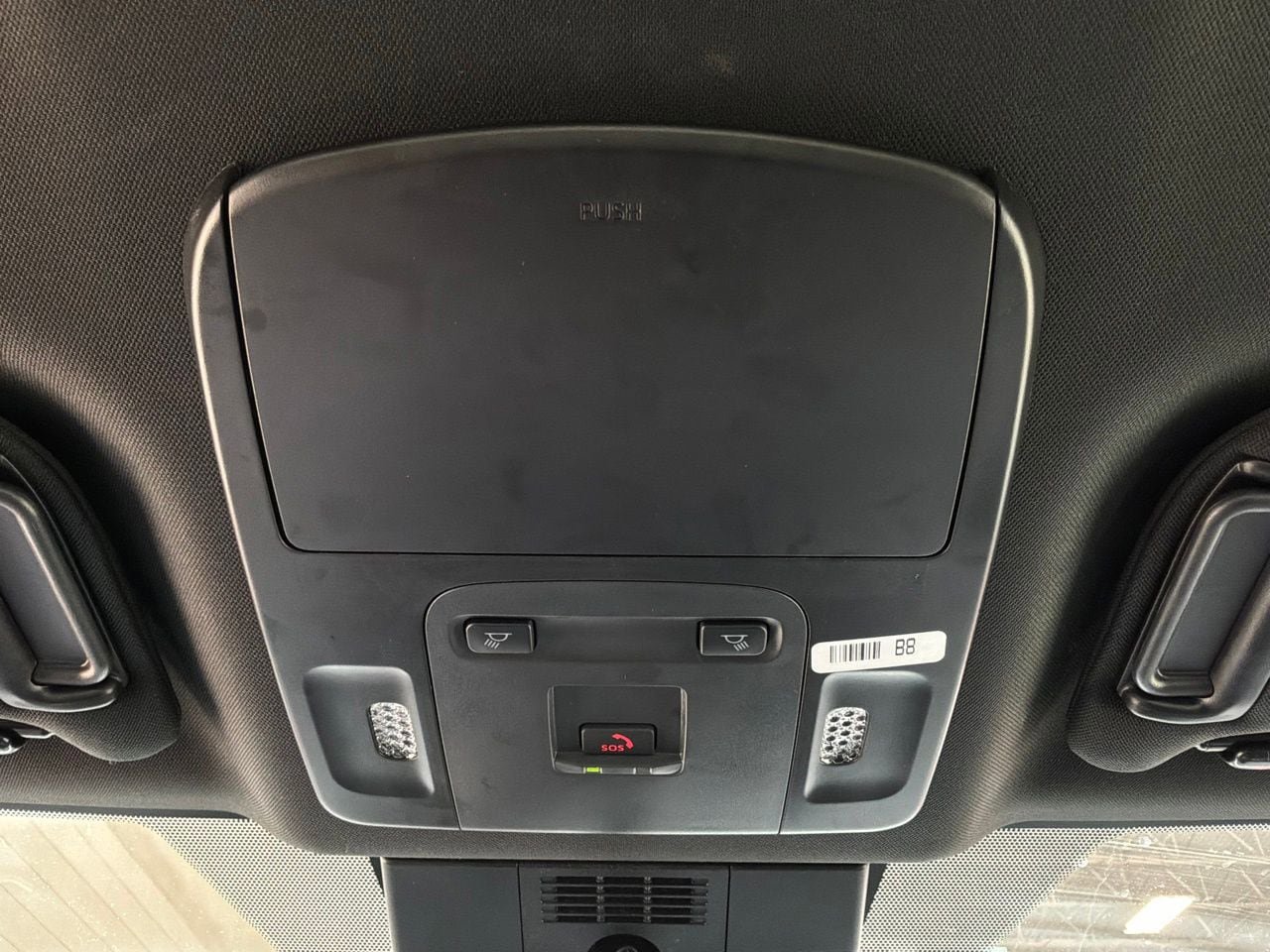 Used 2025 Toyota Camry SE FWD image 17