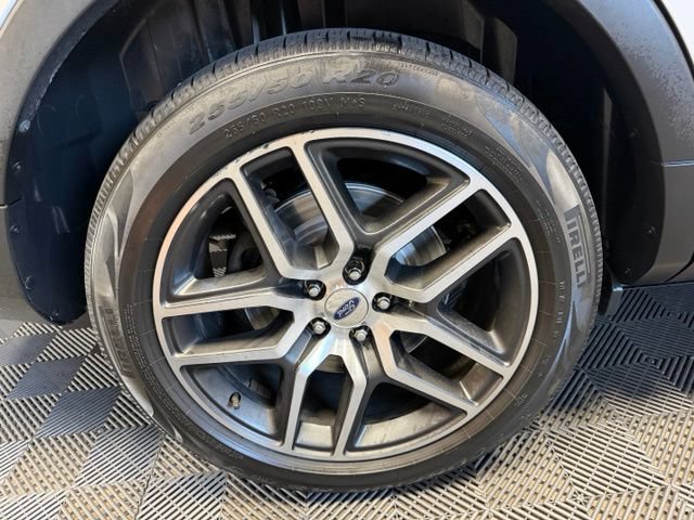 Used 2019 Ford Explorer Sport w/ Equipment Group 401A AWD/4WD image 45