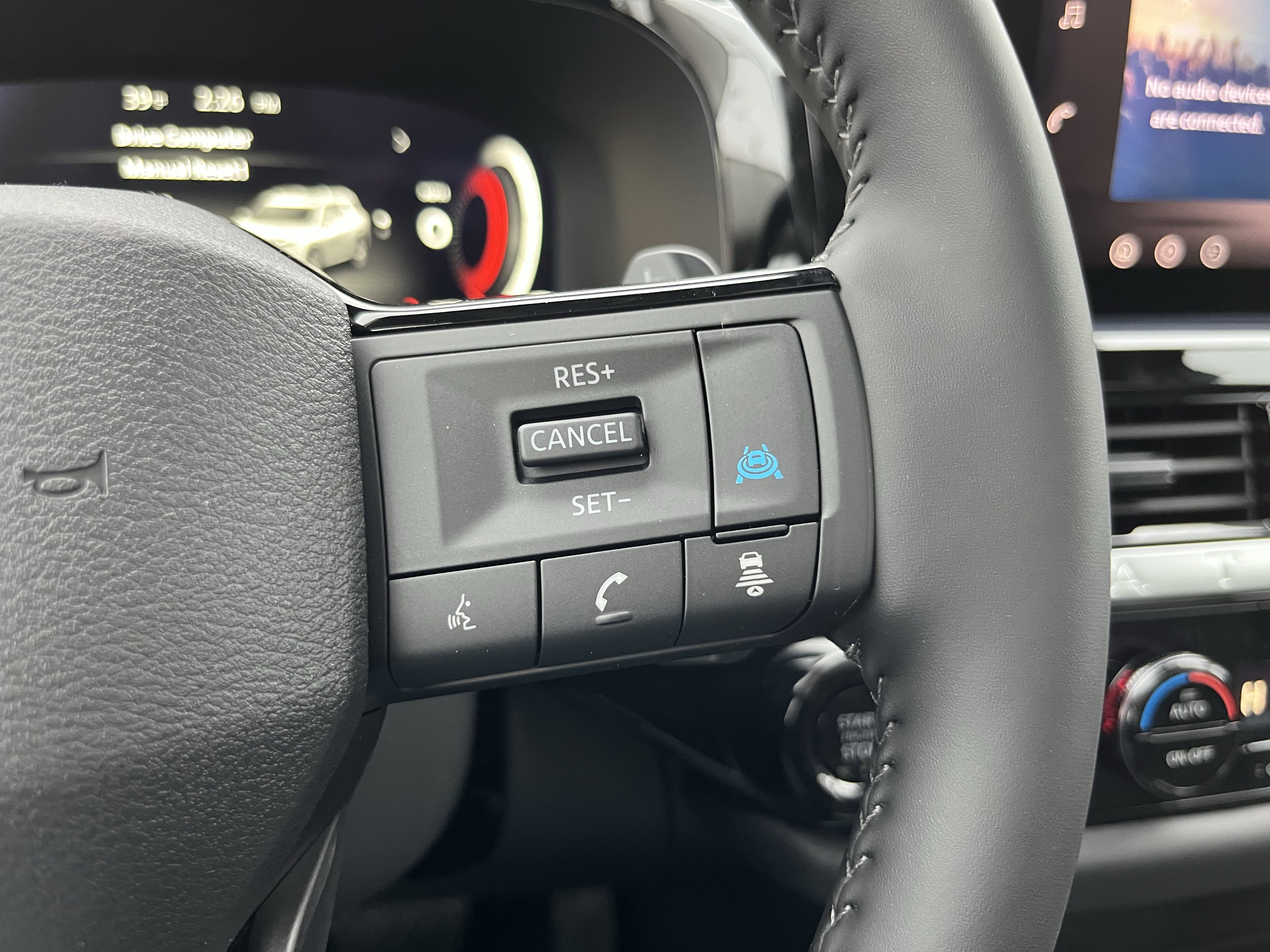 New 2026 Nissan Pathfinder SL w/ SL Premium Package image 24