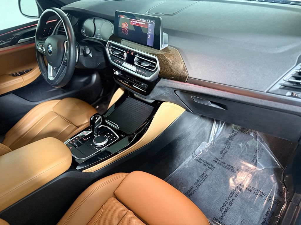 Used 2022 BMW X4 xDrive30i AWD/4WD image 26