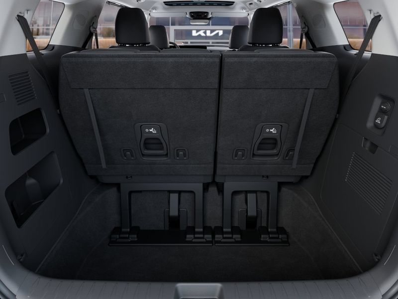 New 2027 Kia Carnival SX FWD image 19