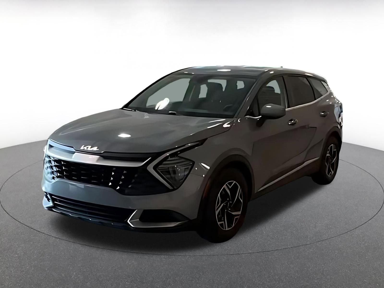 Used 2025 Kia Sportage LX FWD image 7