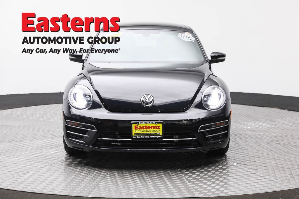 Used 2018 Volkswagen Beetle 2.0T S image 2