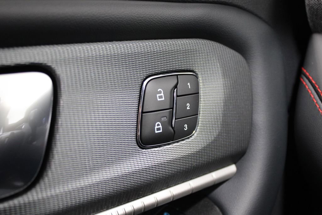 New 2026 Ford Explorer ST image 38