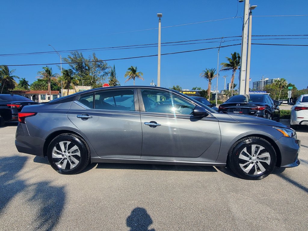 Certified 2020 Nissan Altima 2.5 S FWD image 8