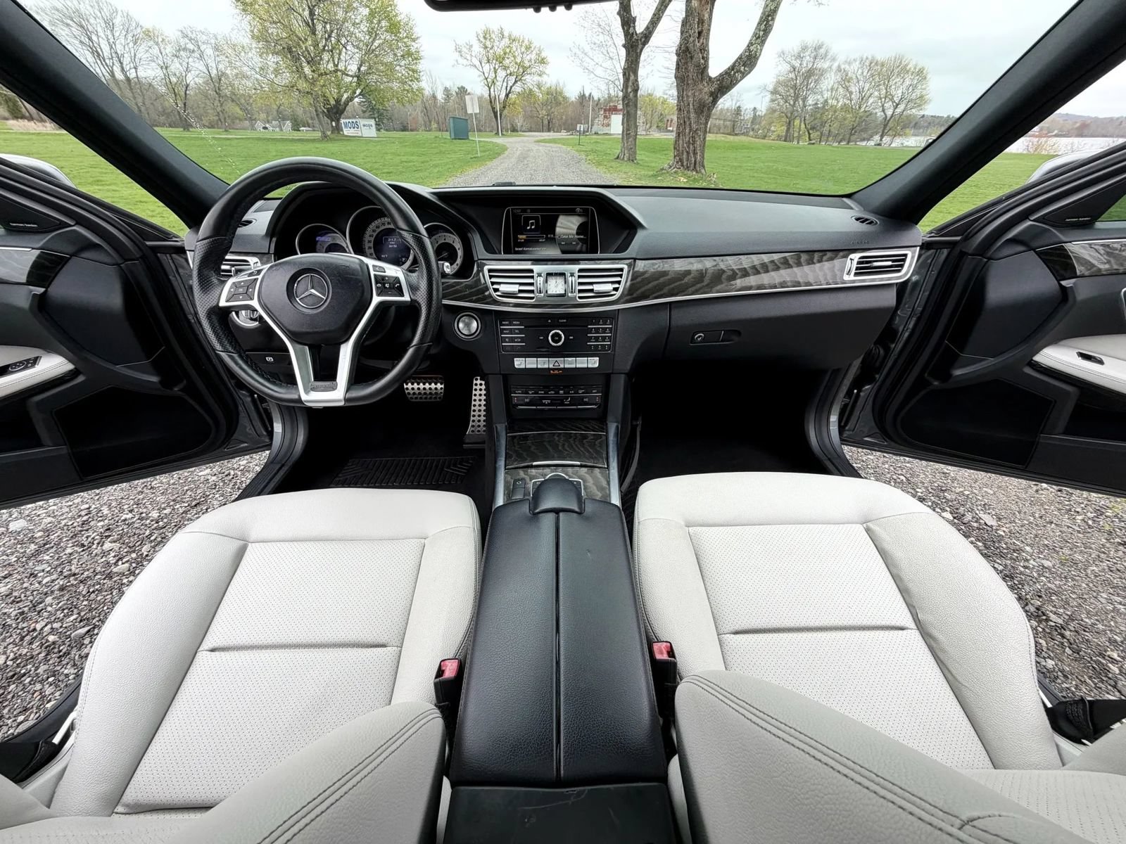 Used 2016 Mercedes-Benz E 350 4MATIC Wagon image 81