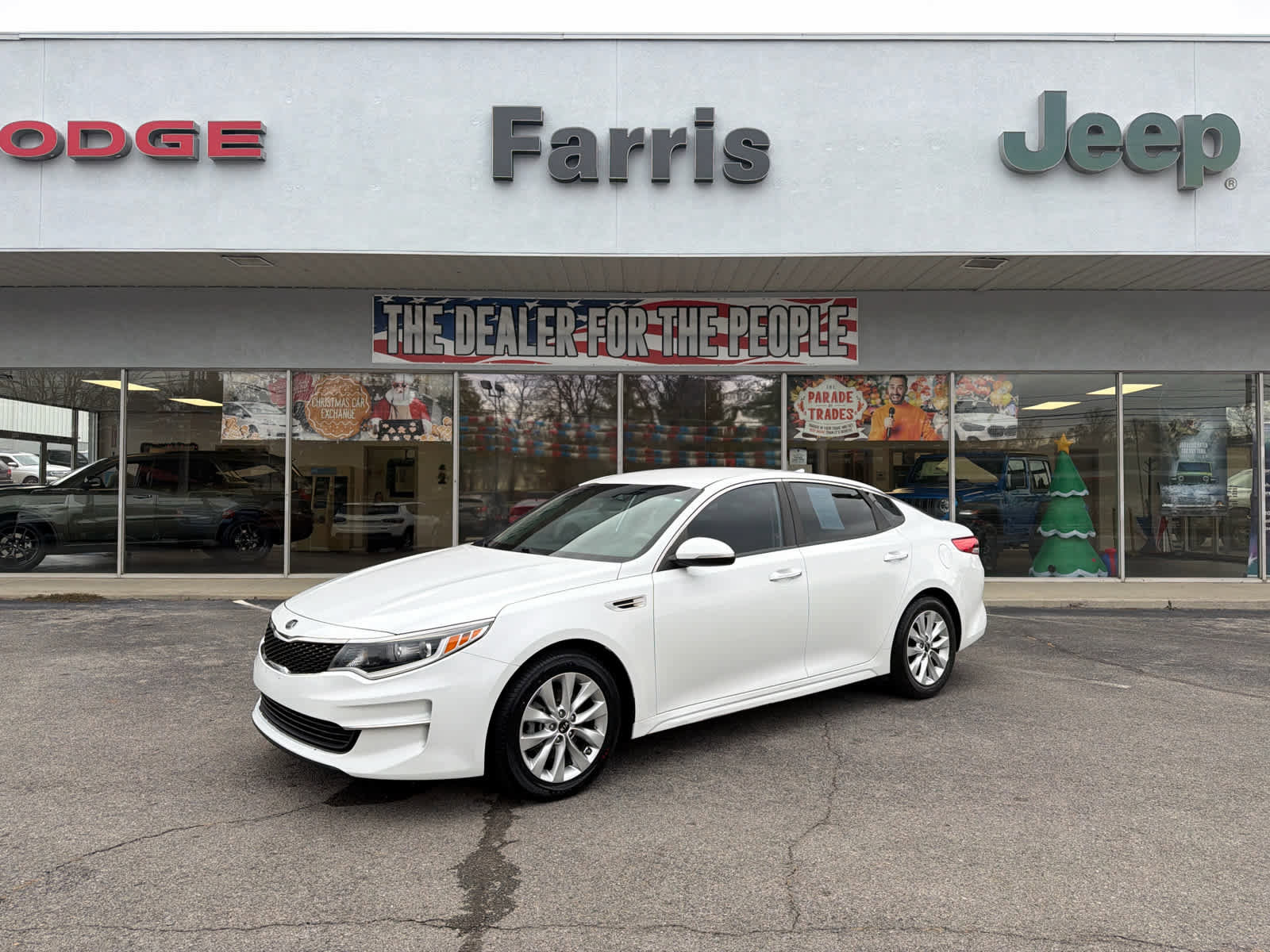 Used 2017 Kia Optima LX w/ Option Group 014 image 1
