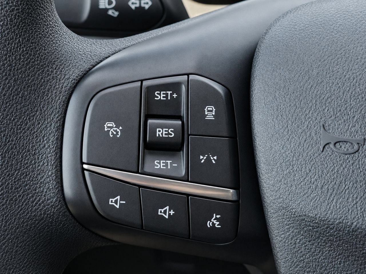 Used 2025 Ford Escape Active w/ Tech Pack #1 AWD/4WD image 25