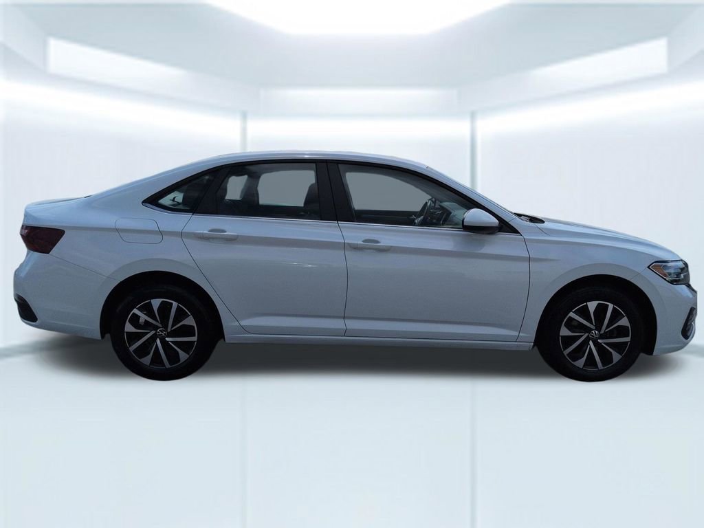 Used 2024 Volkswagen Jetta S FWD image 7