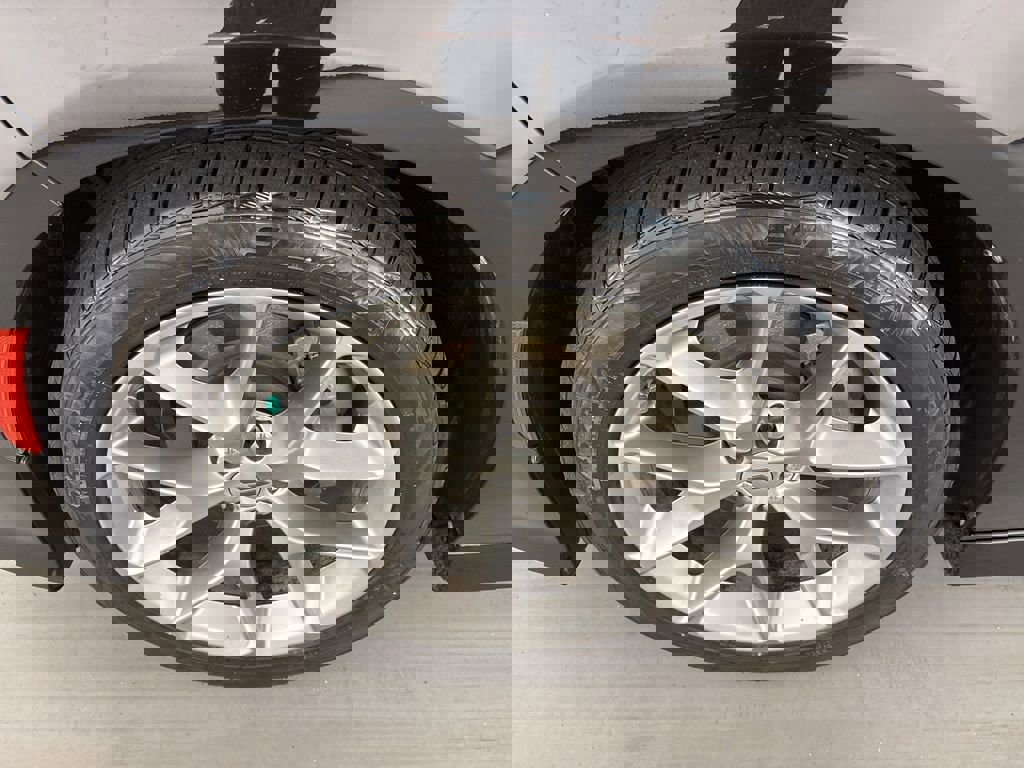 Used 2023 Dodge Charger GT image 11