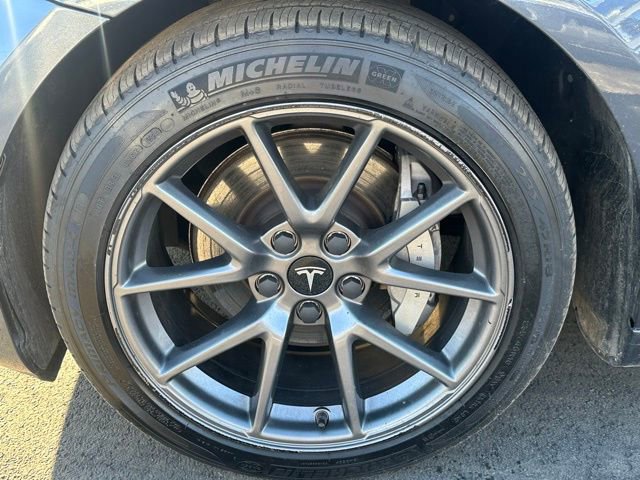 Used 2021 Tesla Model 3 Long Range image 9