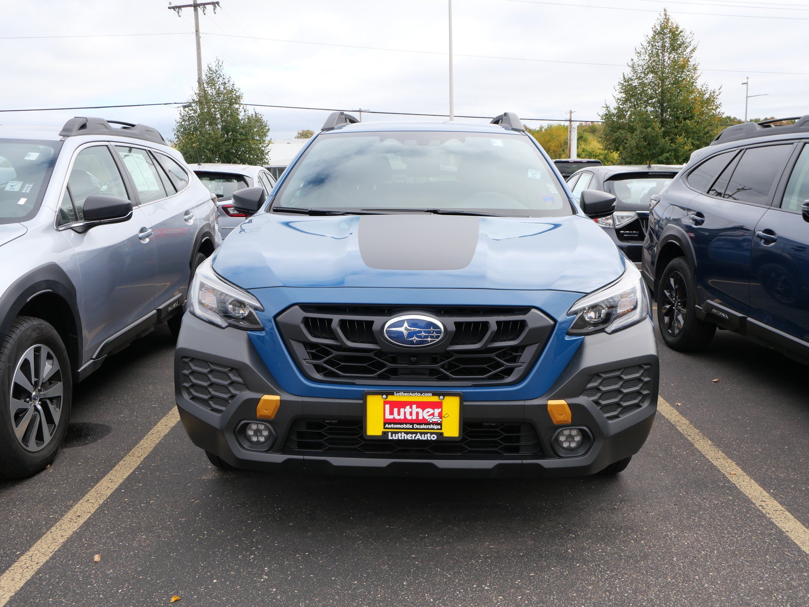 Certified 2024 Subaru Outback Wilderness AWD/4WD image 2