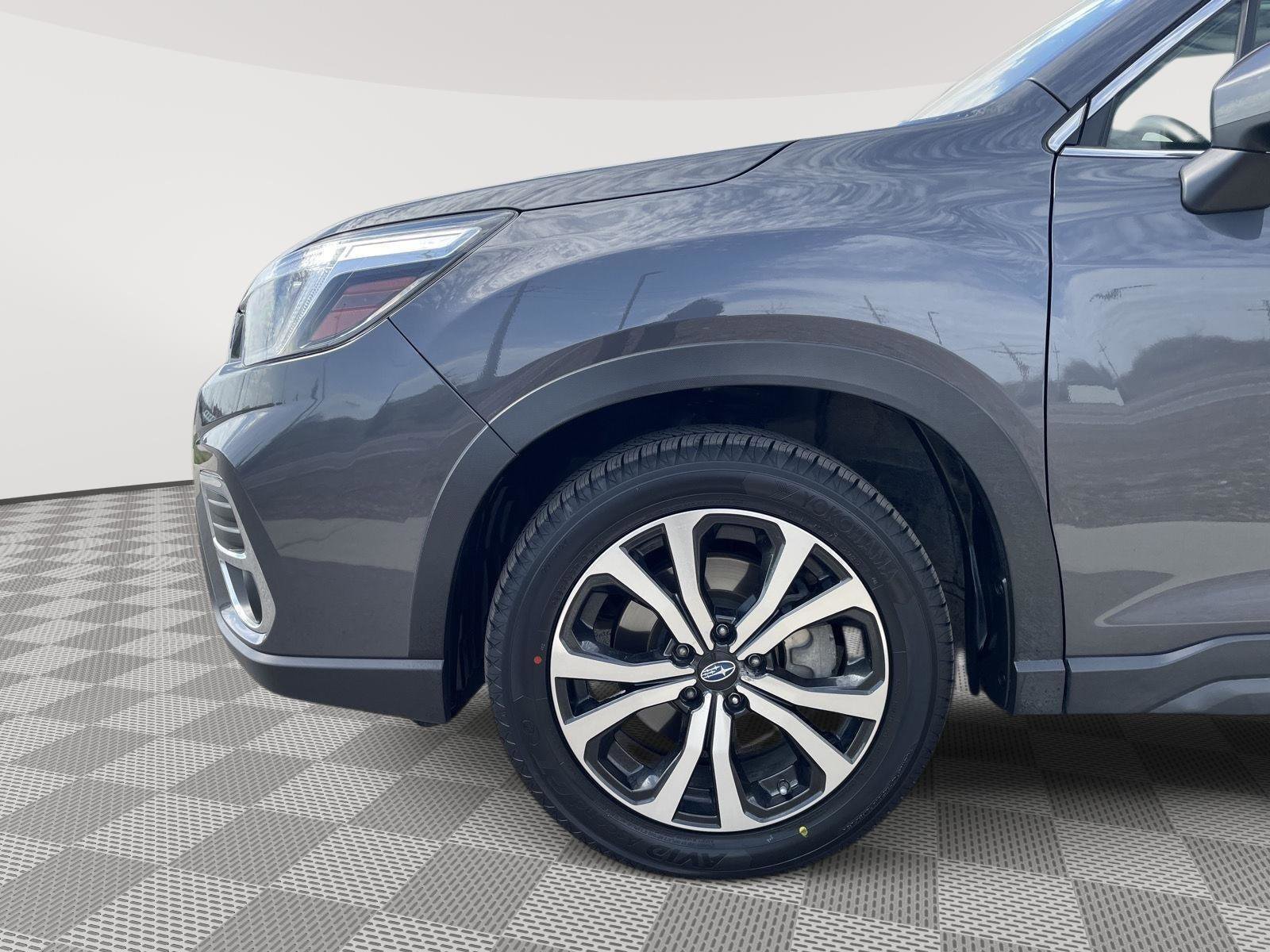 Used 2020 Subaru Forester Limited w/ Popular Package #3 image 14