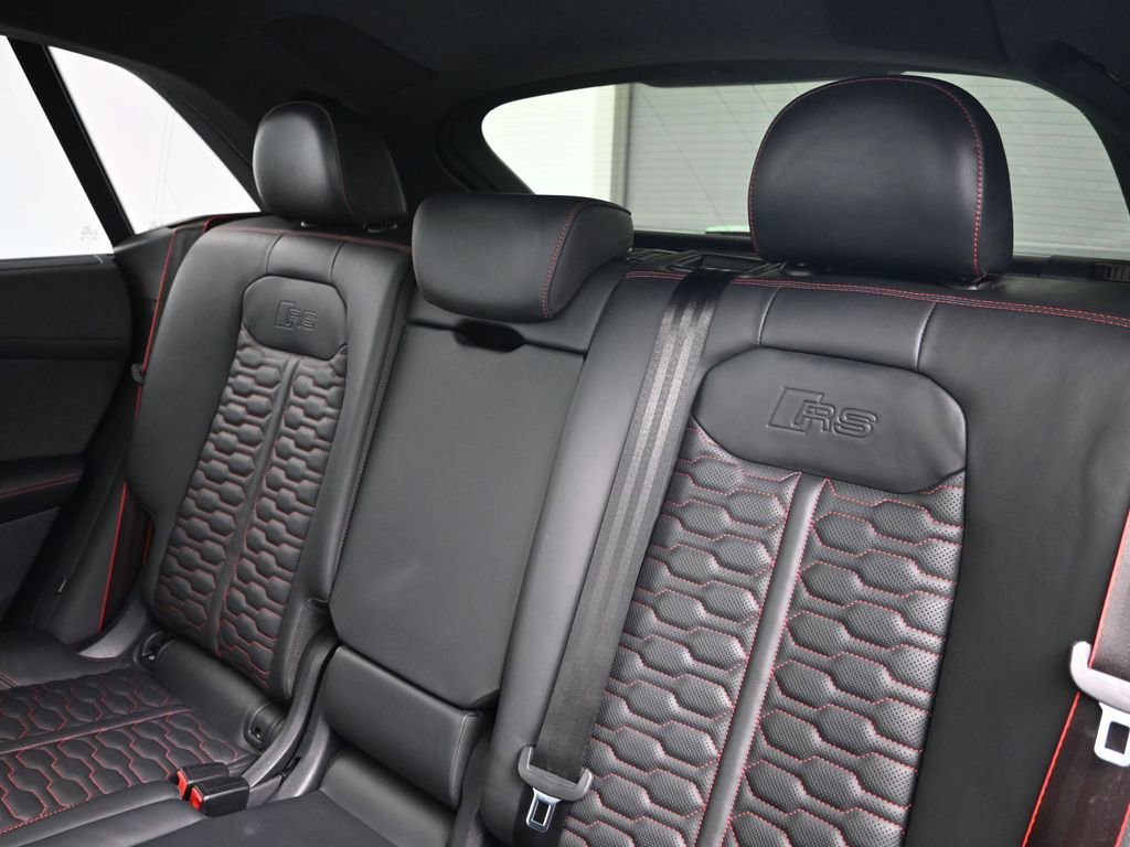 Used 2023 Audi RS Q8 AWD/4WD image 6
