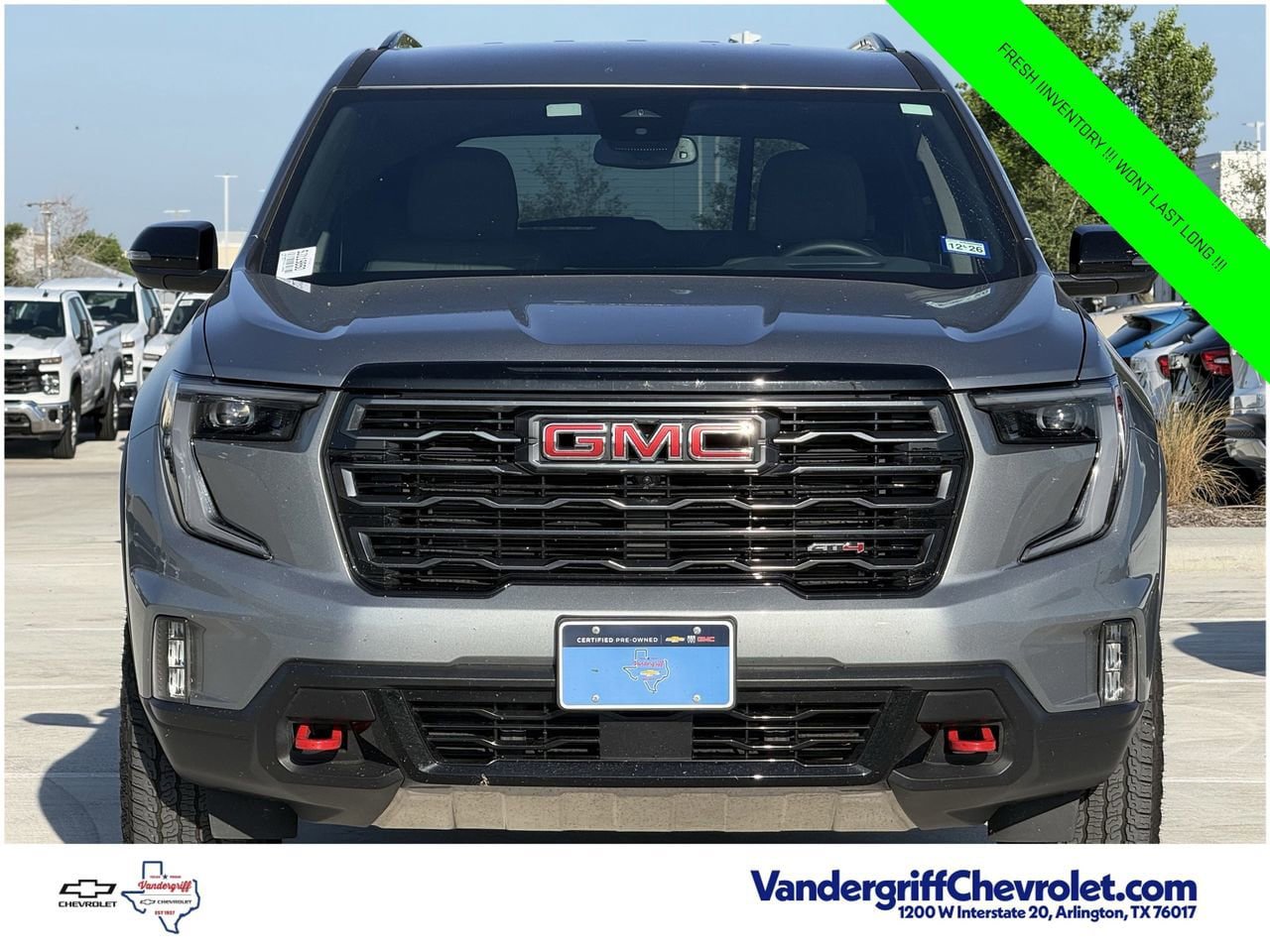 Used 2025 GMC Acadia AT4 AWD/4WD image 4