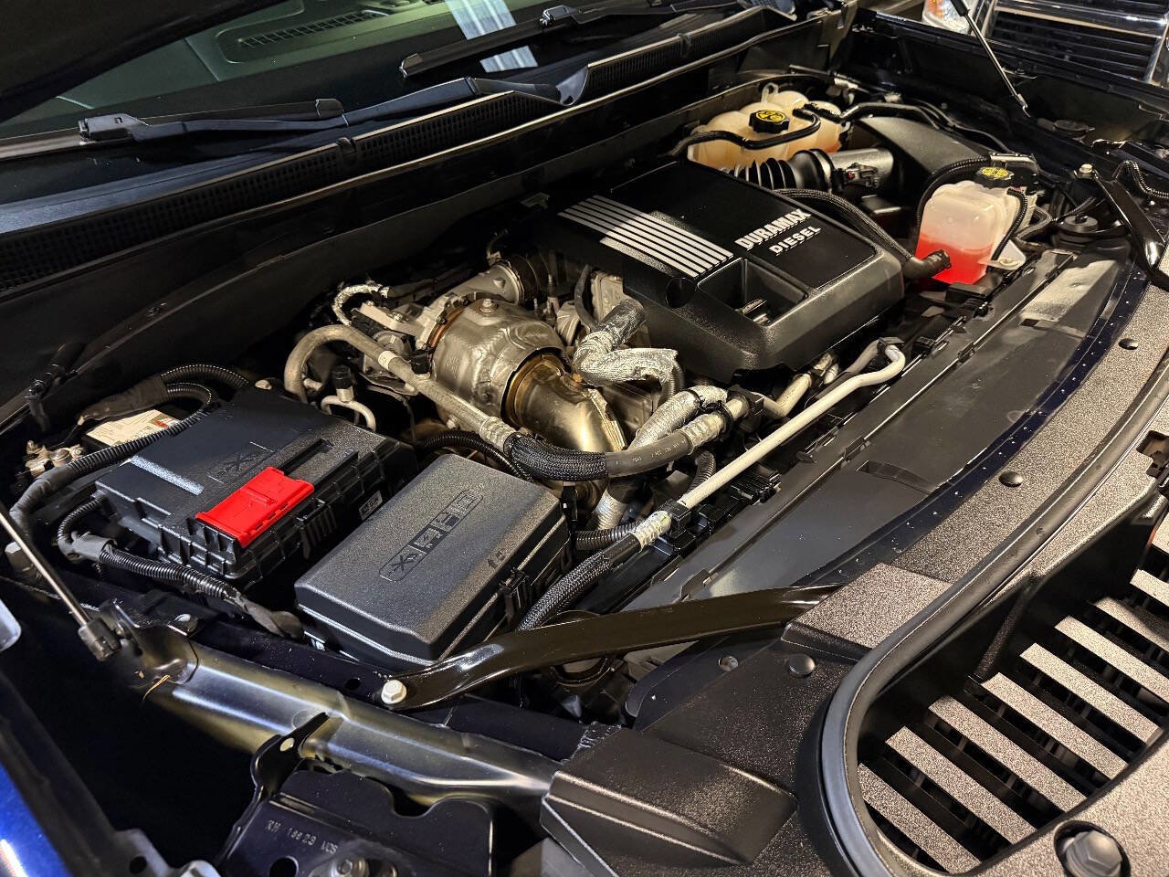 Used 2023 GMC Yukon XL Denali Ultimate image 35