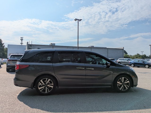Used 2023 Honda Odyssey Touring video 4