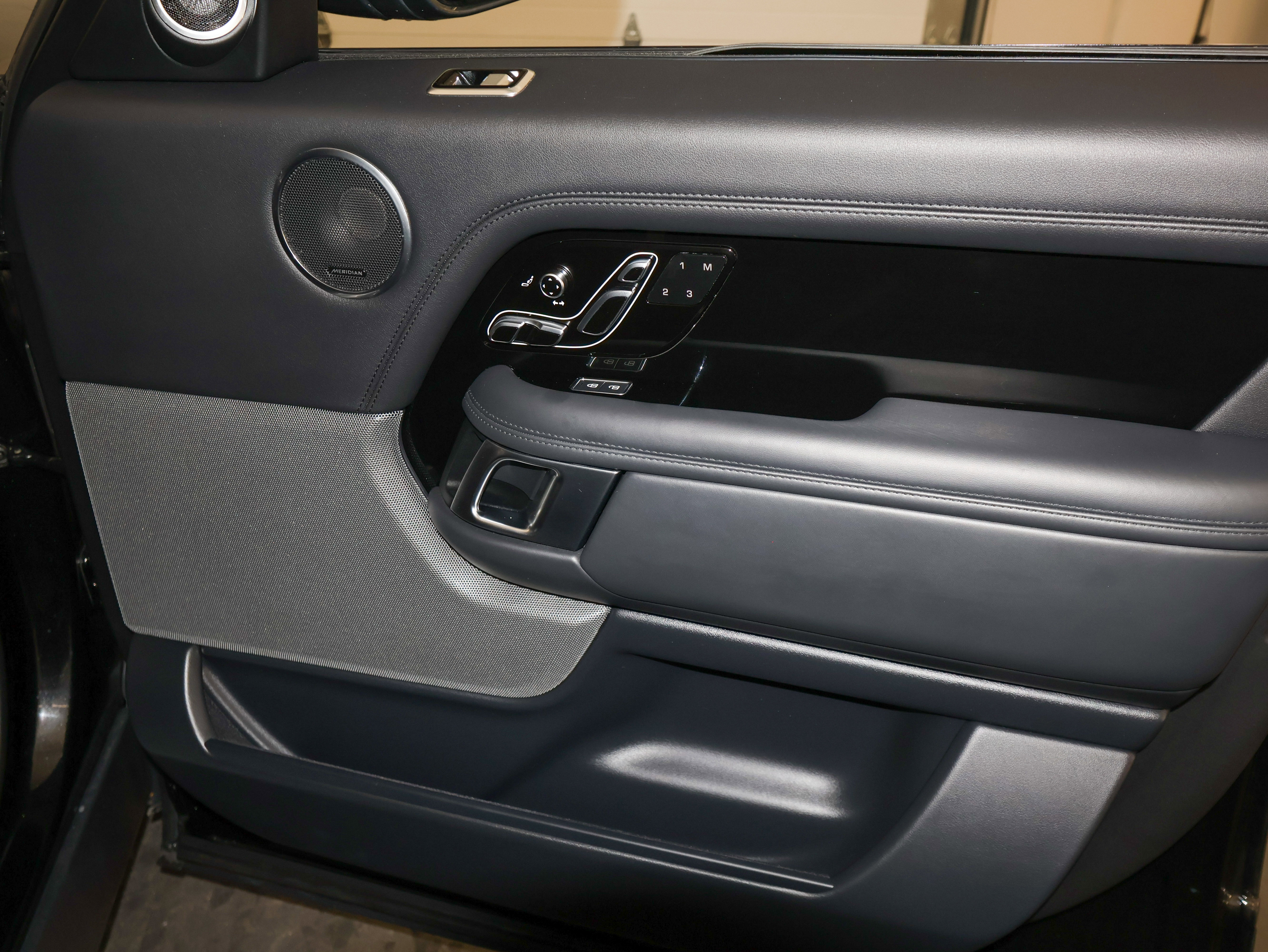 Used 2022 Land Rover Range Rover Westminster Edition image 58