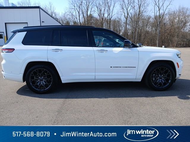 Used 2024 Jeep Grand Cherokee L Summit AWD/4WD image 7