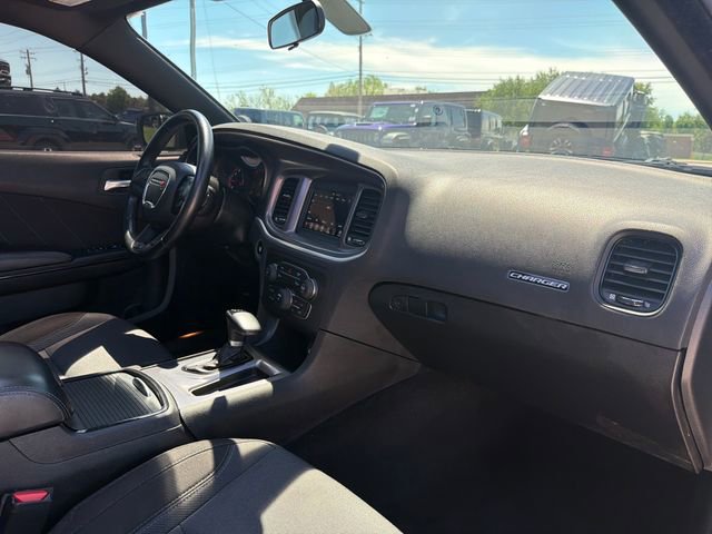 Used 2021 Dodge Charger SXT w/ Blacktop Package image 34