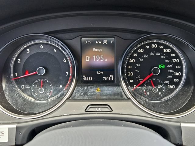 Used 2021 Volkswagen Atlas Cross Sport SE FWD image 22