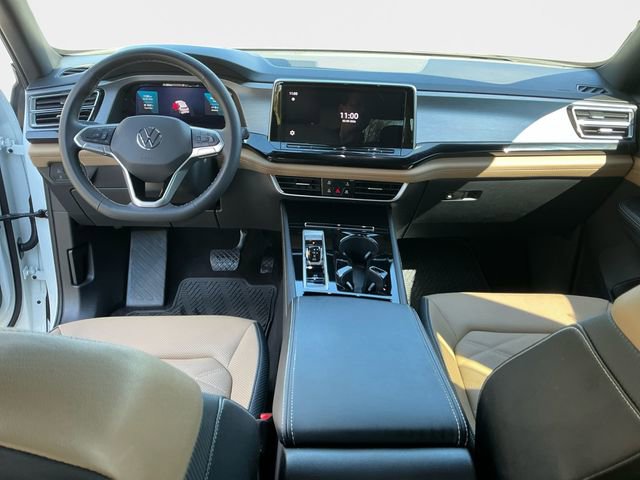 Used 2024 Volkswagen Atlas Cross Sport SE image 11