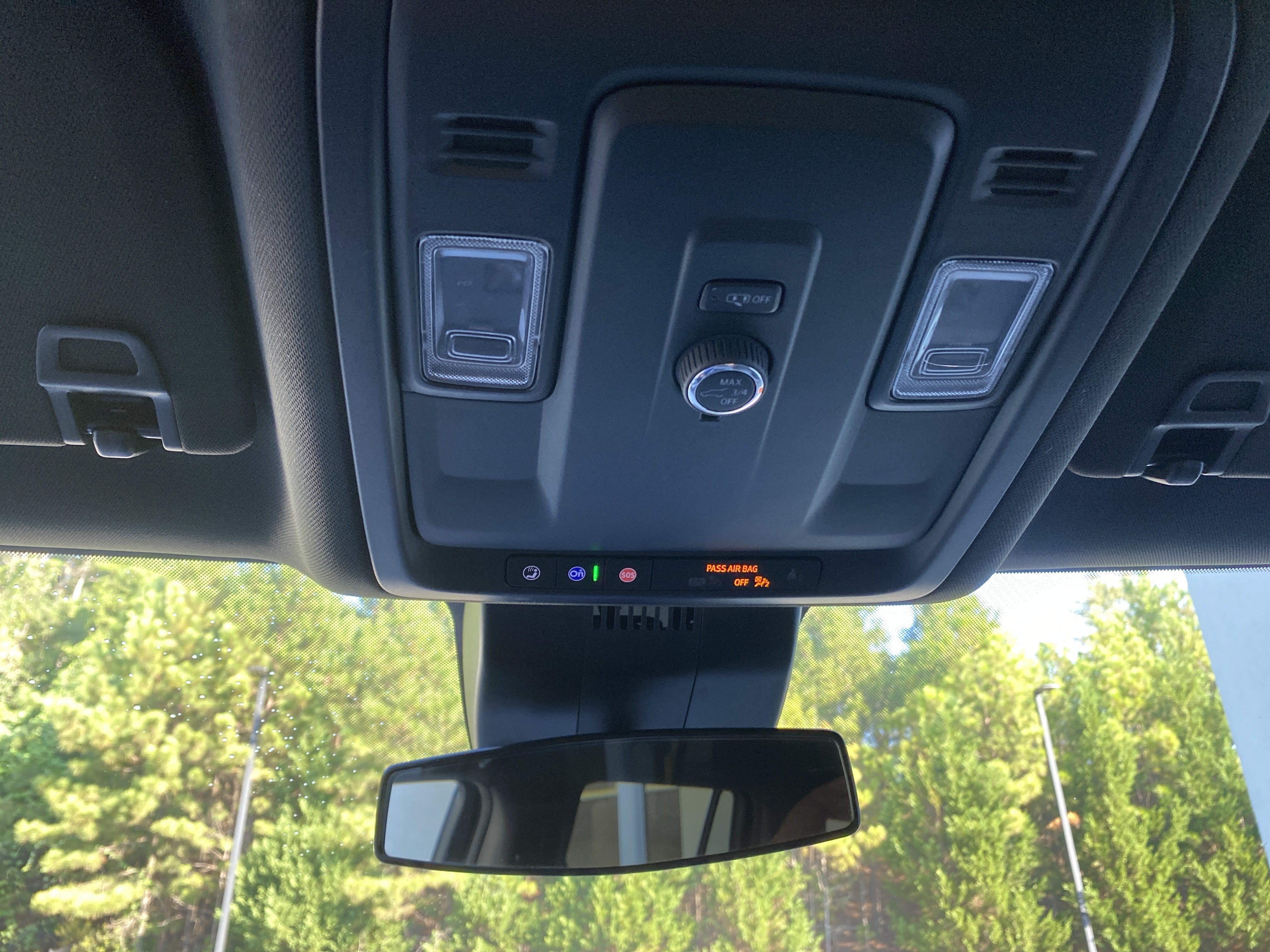 Used 2025 Chevrolet Tahoe LT AWD/4WD image 33