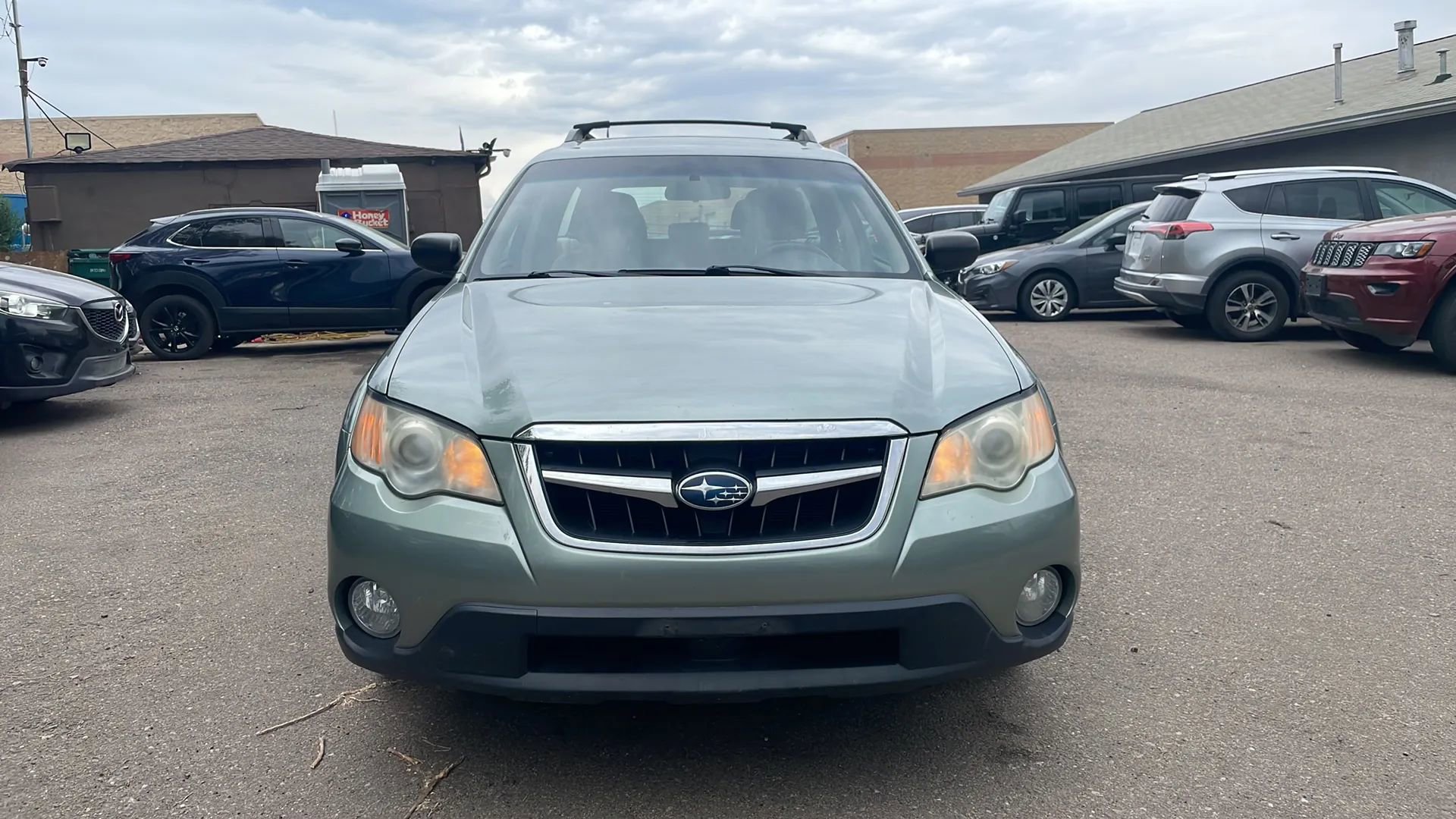 Used 2009 Subaru Outback 2.5i Special Edition AWD/4WD image 2