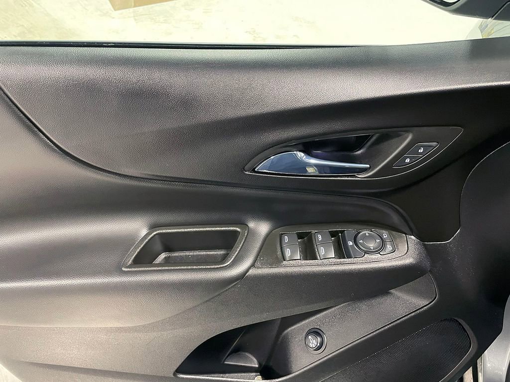 Used 2024 Chevrolet Equinox LT image 20