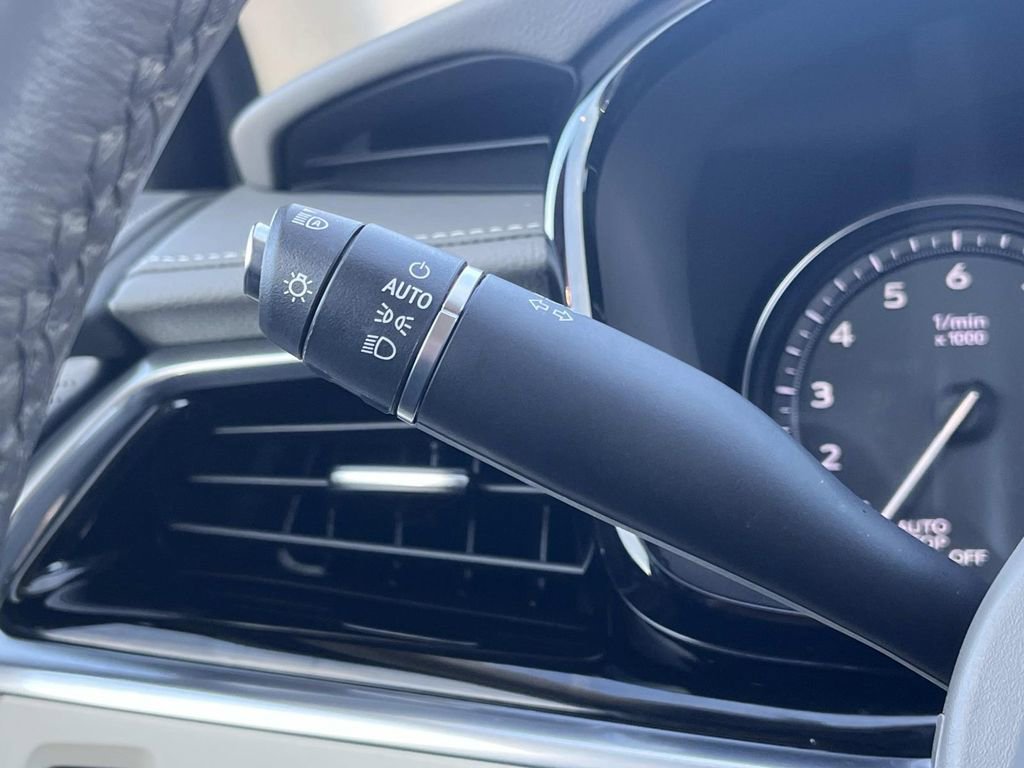 Used 2020 Cadillac XT6 Premium Luxury image 33