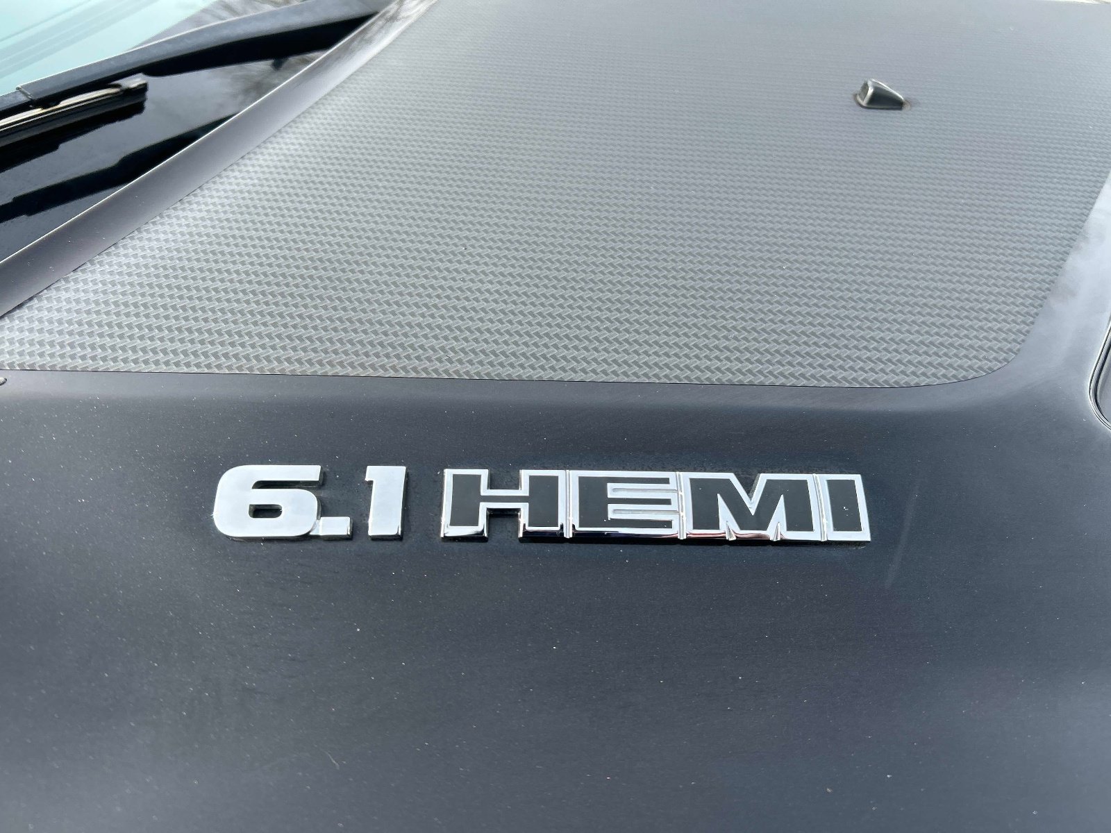 Used 2010 Dodge Challenger SRT8 w/ SRT Option Group II image 17