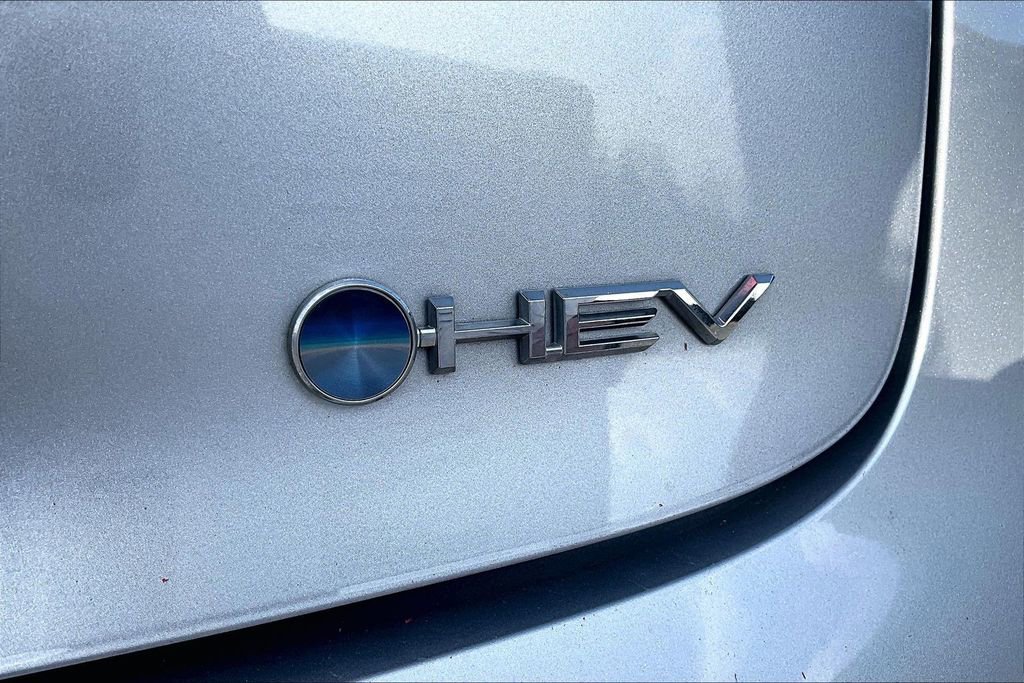 Used 2023 Toyota Prius XLE image 24