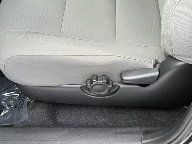 Used 2019 Toyota Tacoma SR5 RWD image 17