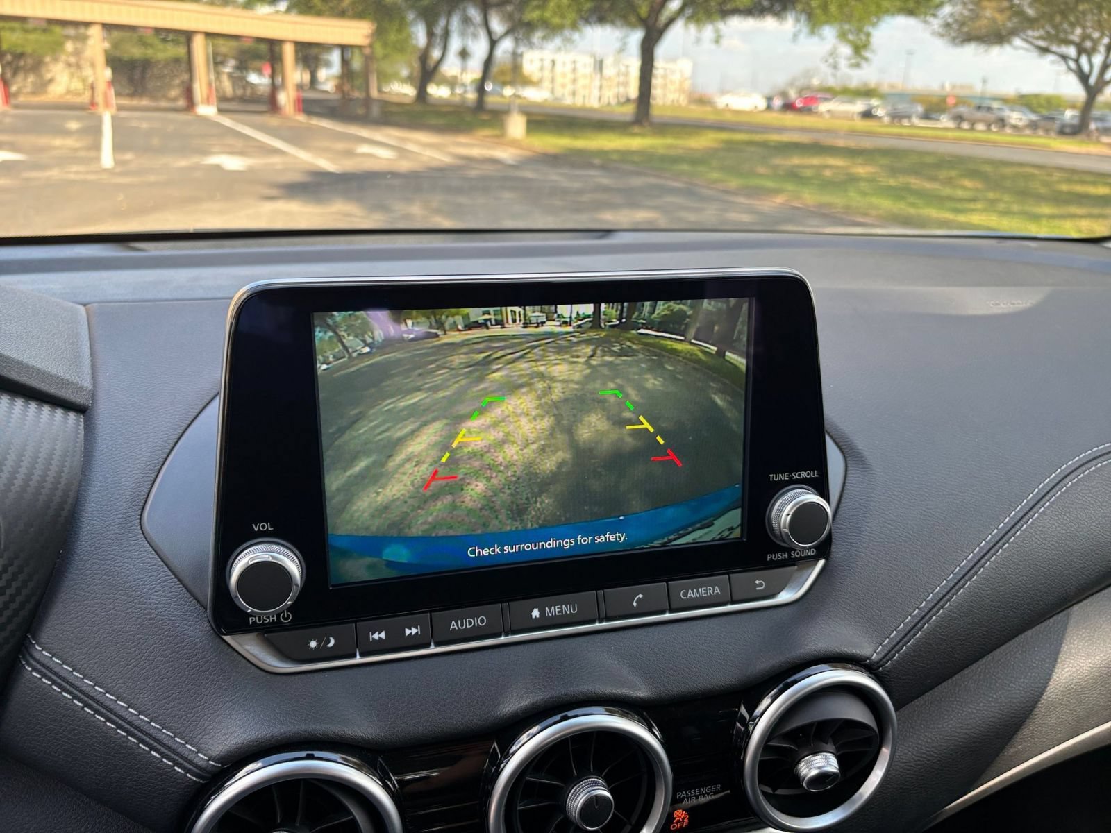 Used 2025 Nissan Sentra SV FWD image 20
