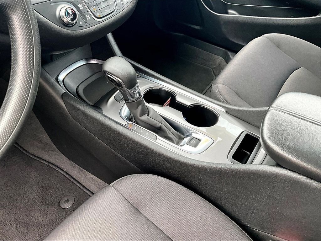Used 2024 Chevrolet Malibu LT FWD image 20