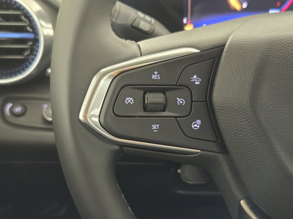 New 2026 Chevrolet Trax LT w/ Driver Confidence Package FWD image 30