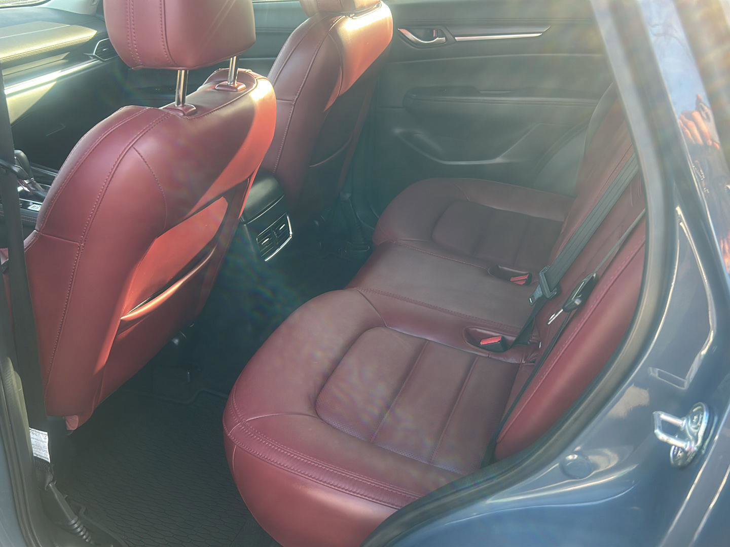 Used 2023 MAZDA CX-5 Carbon Edition image 39