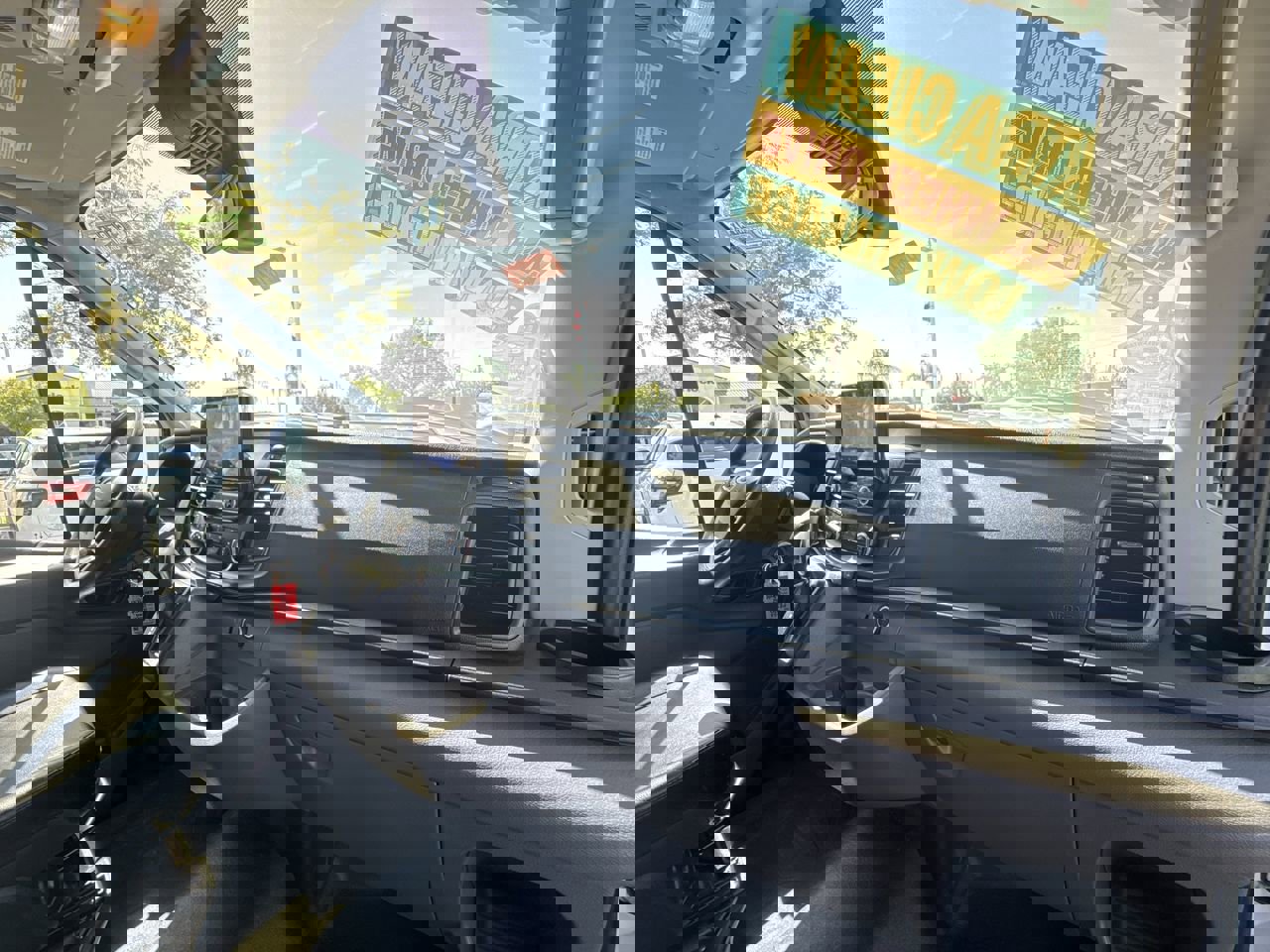 Used 2020 Ford Transit 150 XL image 25