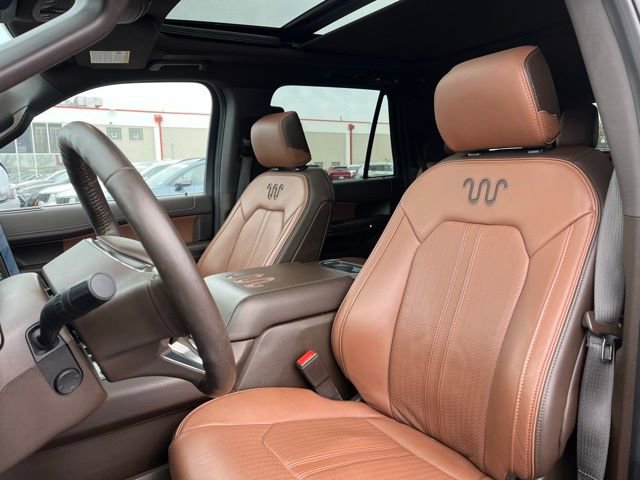 Used 2024 Ford Expedition King Ranch image 18