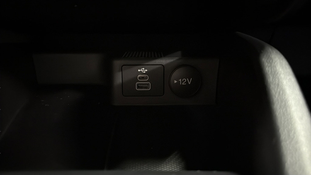 Used 2025 Ford Escape ST-Line AWD/4WD image 29