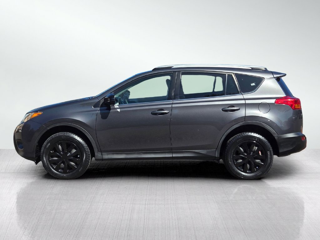 Used 2015 Toyota RAV4 LE AWD/4WD image 8