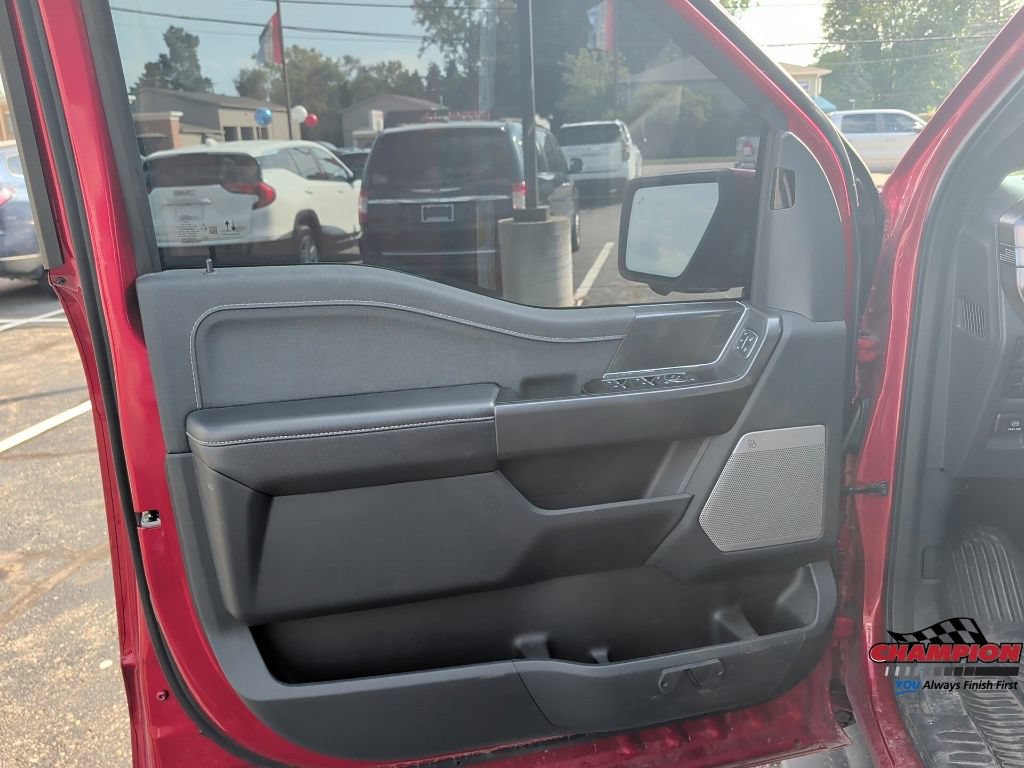 Used 2025 Ford F150 Lariat w/ Bed Utility Package AWD/4WD image 16